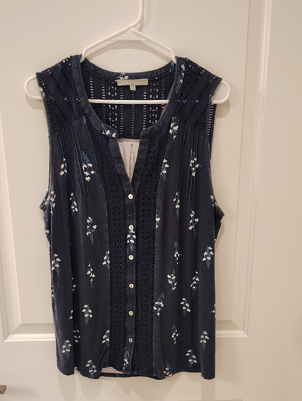 Daniel Rainn Navy Floral Crochet-Trim Button-Front Tank